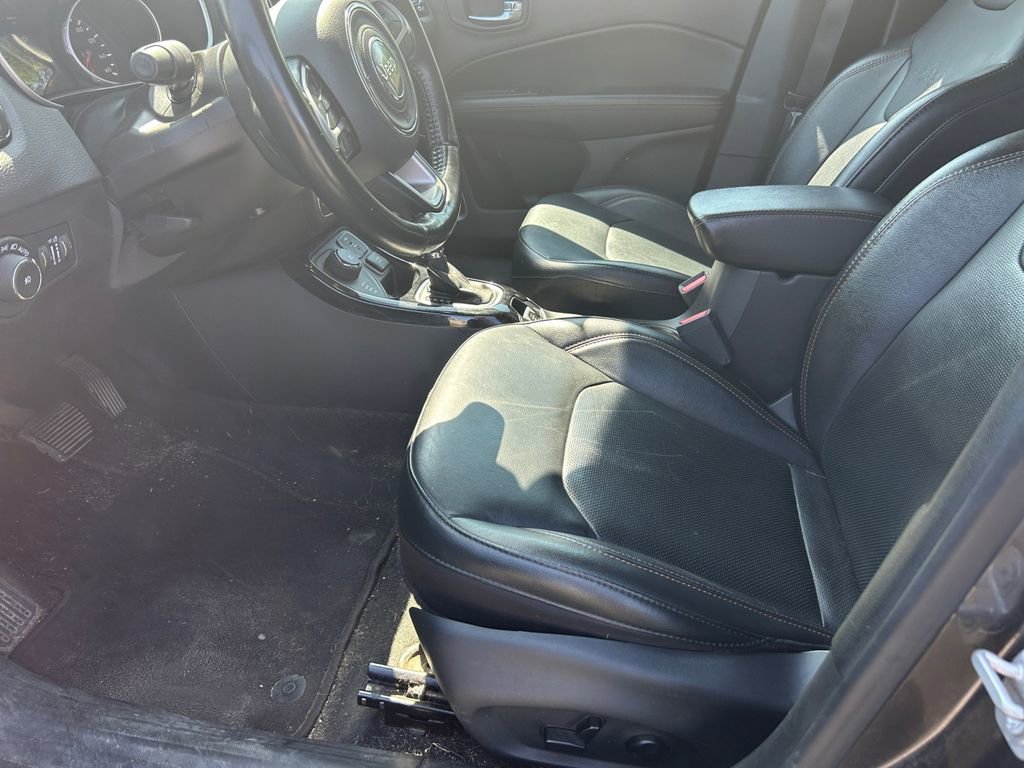 Certified 2020 Jeep Compass Limited AWD/4WD image 12