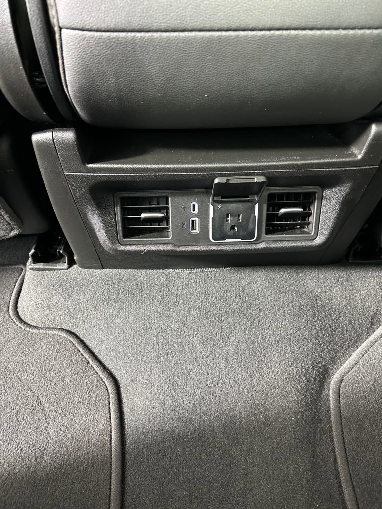 Used 2025 GMC Sierra 1500 SLT image 20