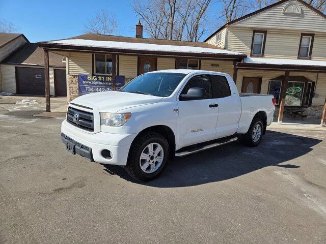 Used 2010 Toyota Tundra 2WD Double Cab image 2