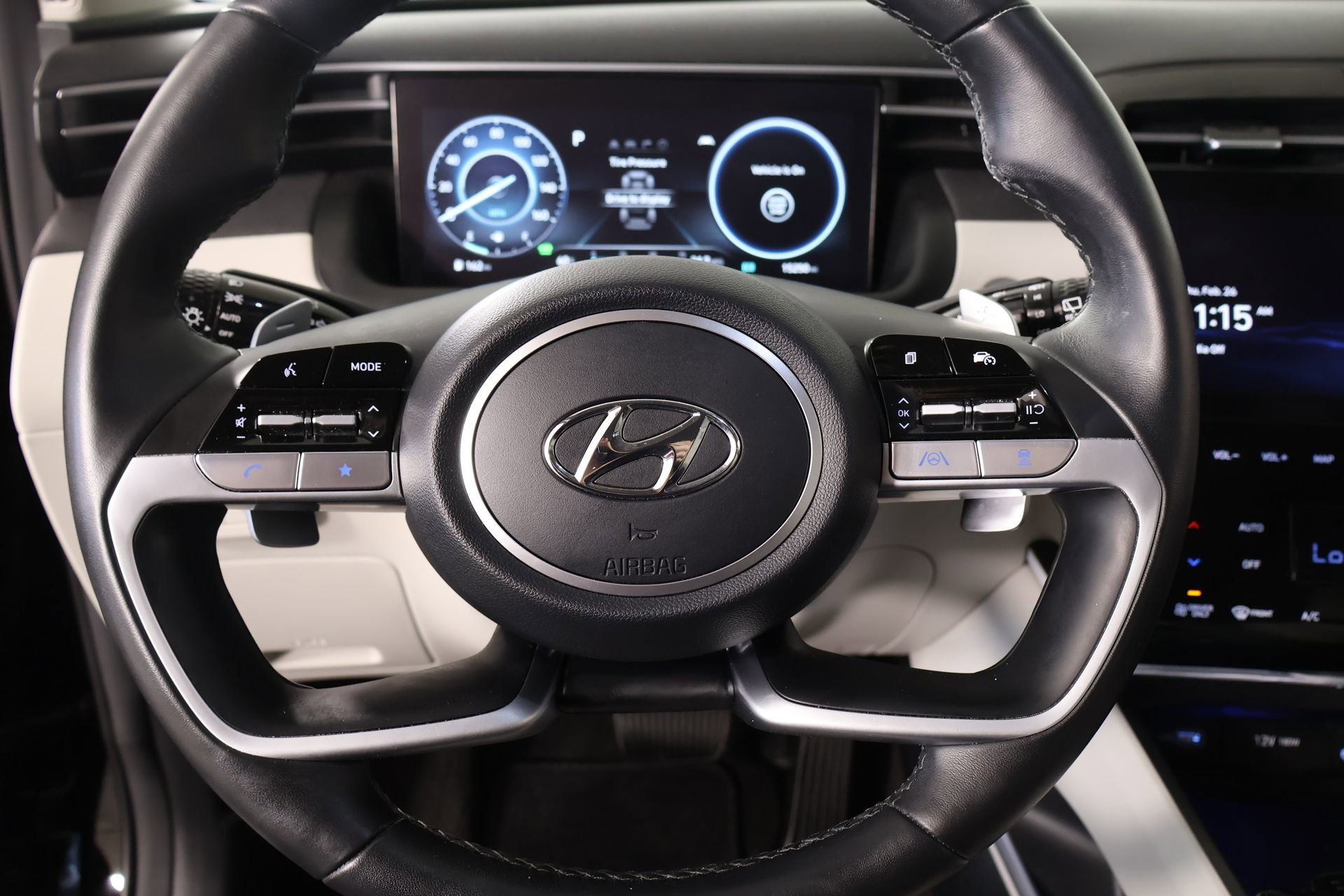 Certified 2023 Hyundai Tucson Limited image 3