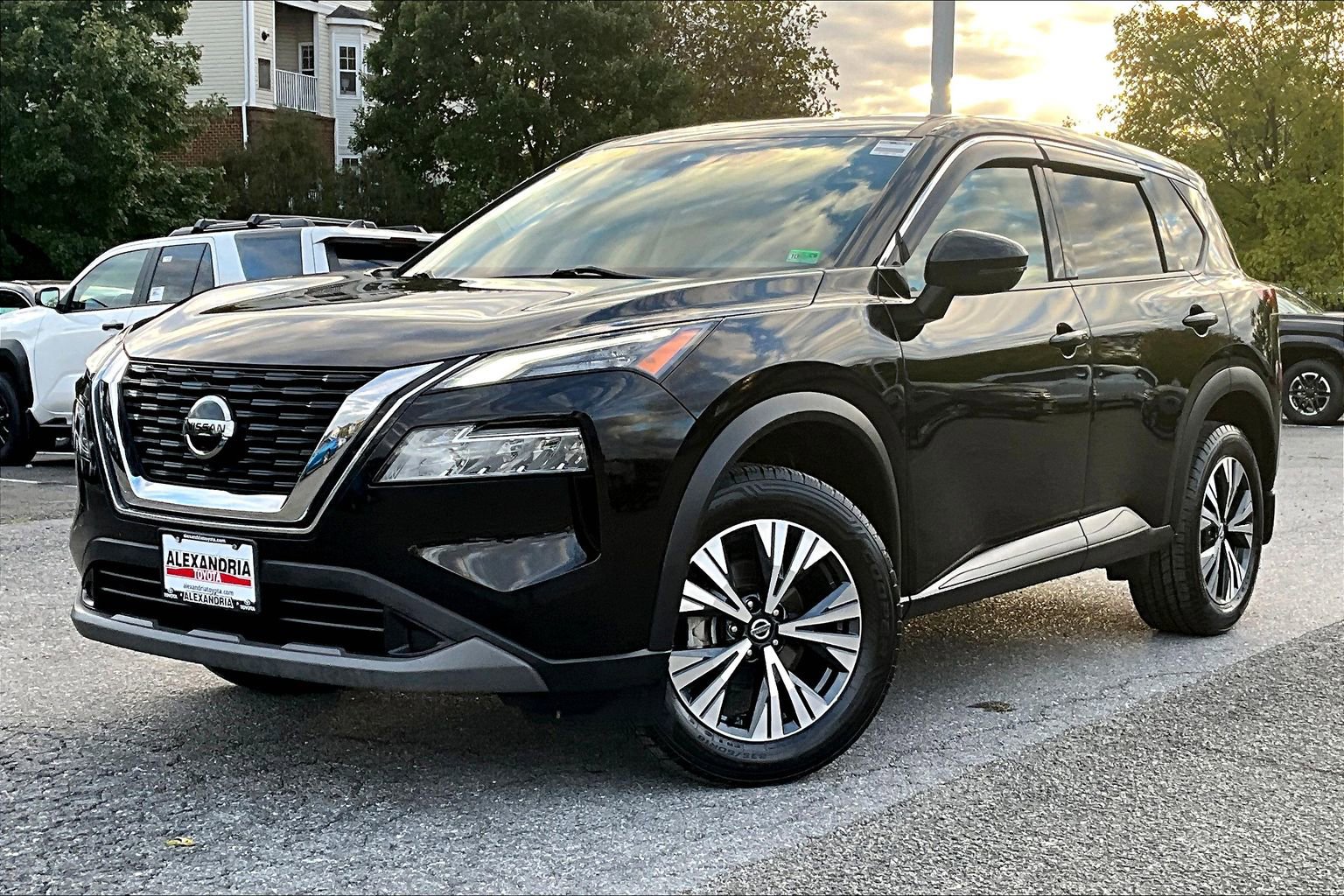 Used 2021 Nissan Rogue SV