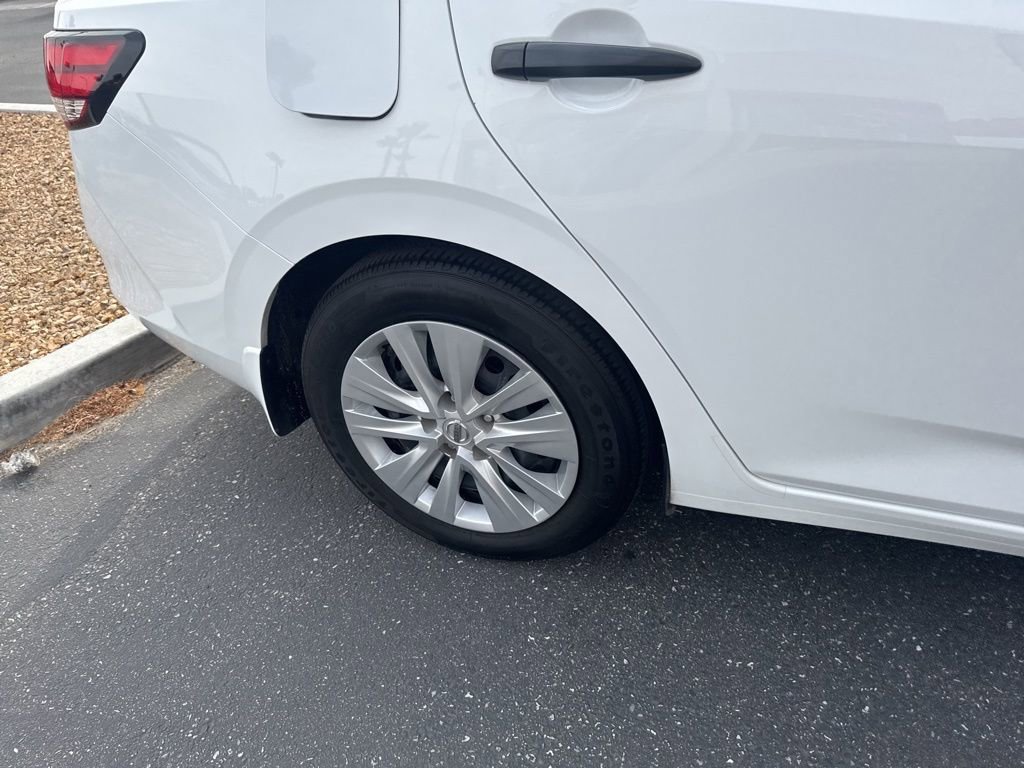 Used 2025 Nissan Sentra S image 20