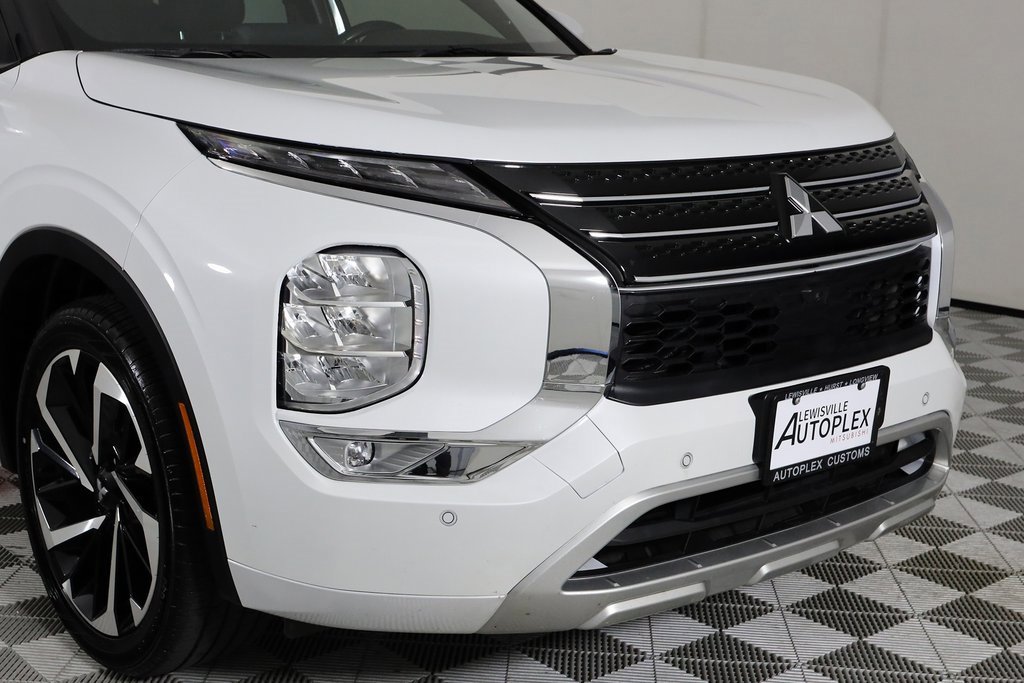 Used 2022 Mitsubishi Outlander SEL image 43