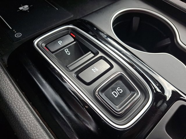 Used 2023 Honda Pilot Elite image 16