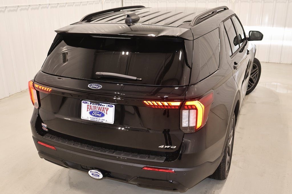 New 2026 Ford Explorer ST-Line w/ ST-Line Street Pack AWD/4WD image 38