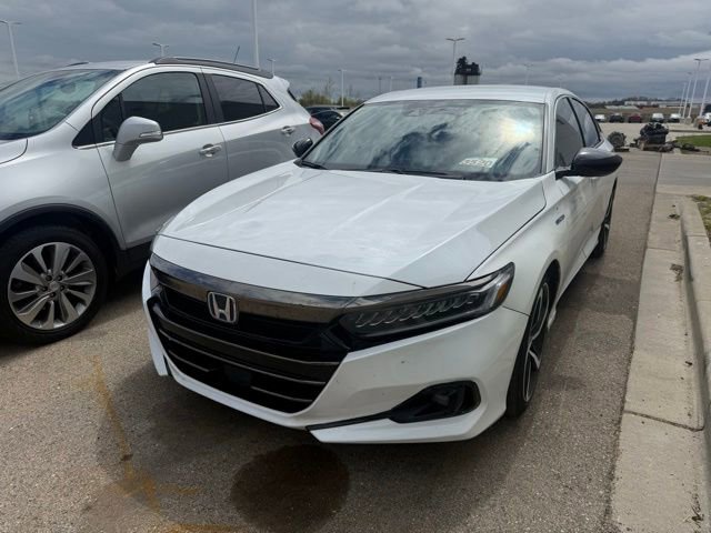 Used 2022 Honda Accord Sport image 3