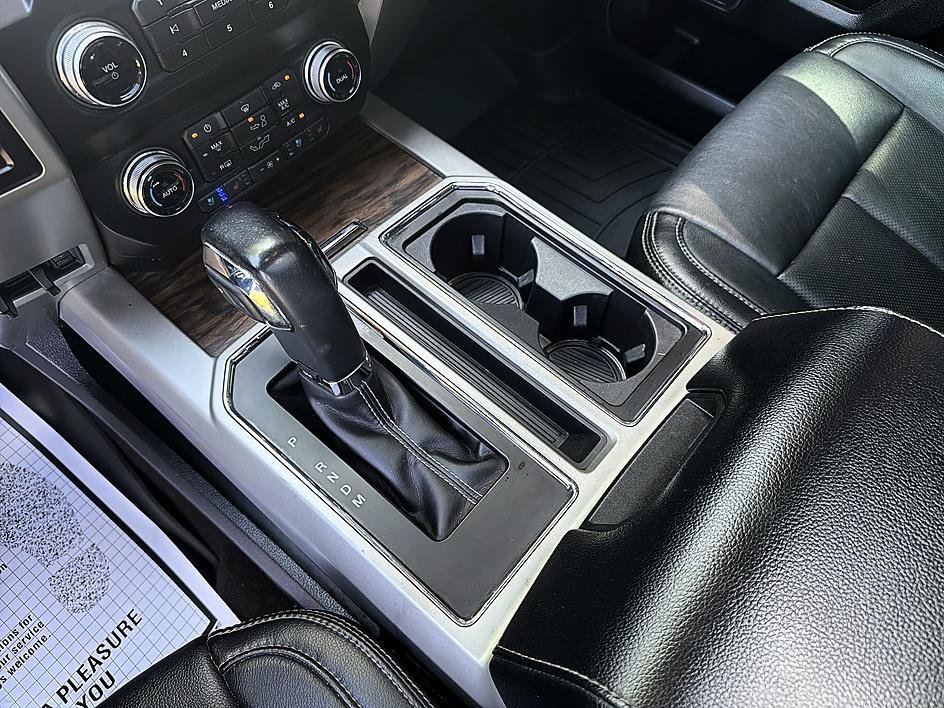 Used 2019 Ford F150 Lariat w/ Equipment Group 502A Luxury AWD/4WD image 18