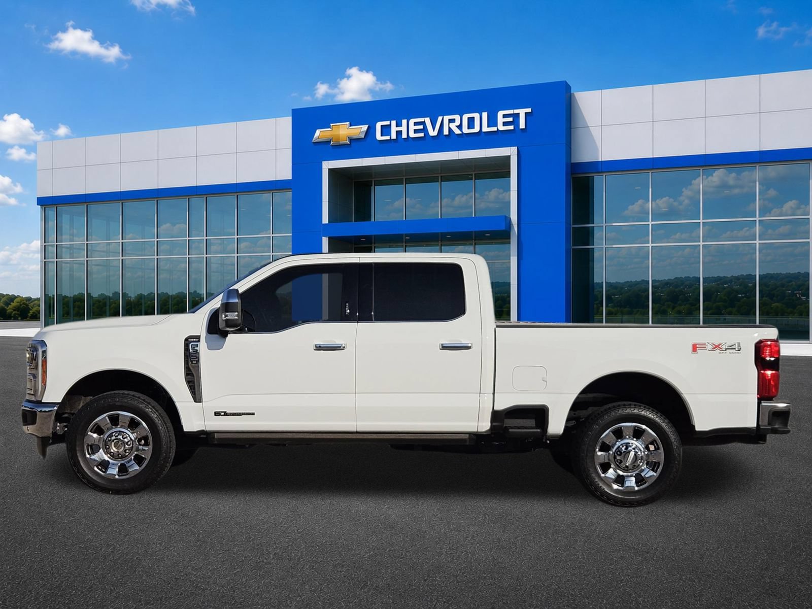 Used 2023 Ford F350 Lariat w/ Lariat Ultimate Package AWD/4WD image 3