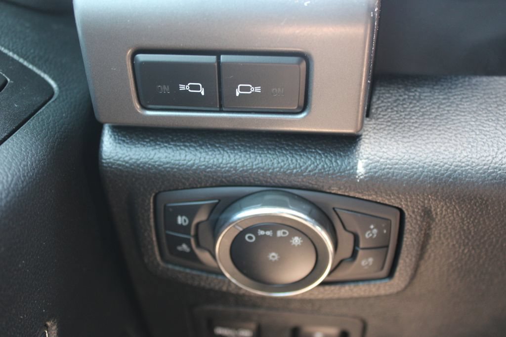 Used 2020 Ford F150 XLT w/ Equipment Group 302A Luxury AWD/4WD image 44