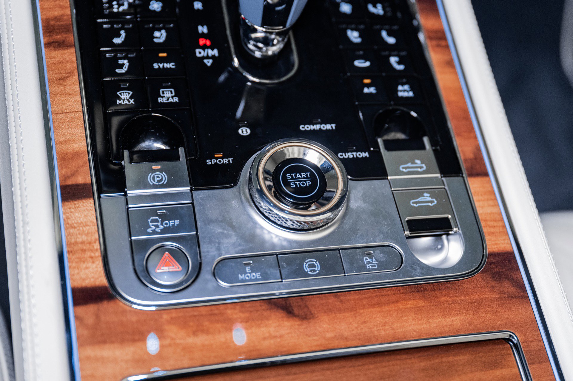 New 2026 Bentley Continental GTC image 42