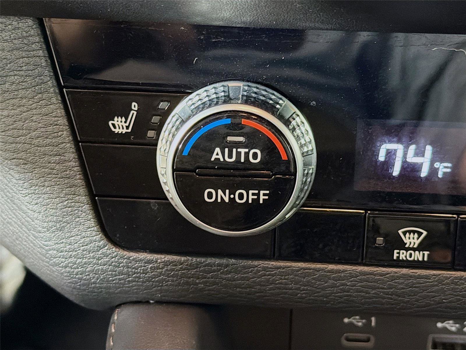 Used 2023 Mitsubishi Outlander SE AWD/4WD image 21