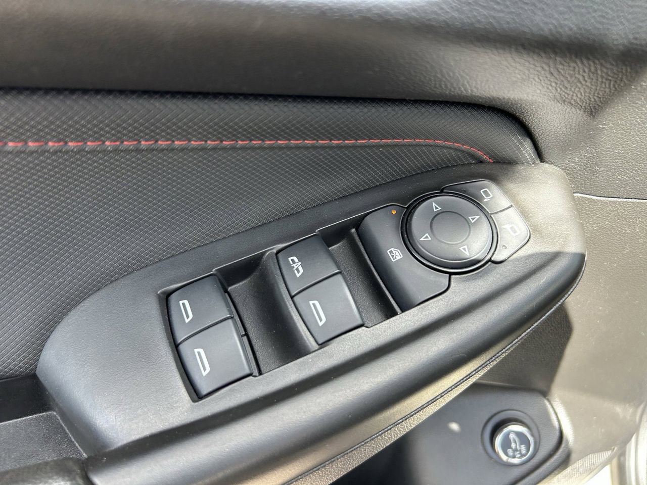 Used 2026 Chevrolet TrailBlazer RS w/ Convenience Package FWD image 29