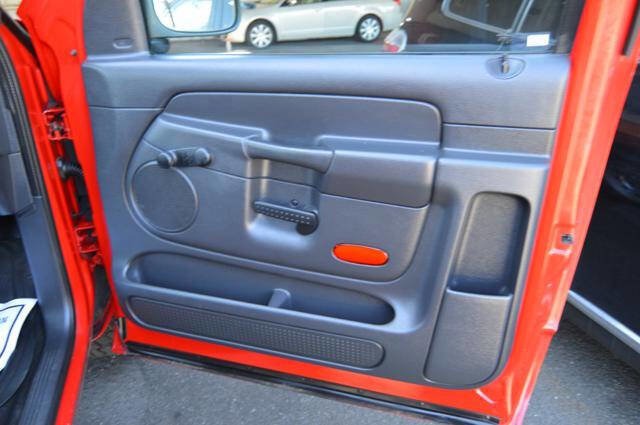 Used 2005 Dodge Ram 1500 Truck ST w/ Trailer Tow Group image 25