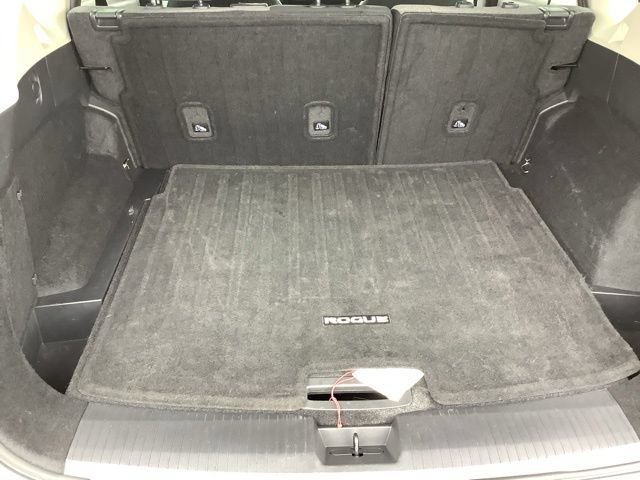 Used 2022 Nissan Rogue SV AWD/4WD image 13