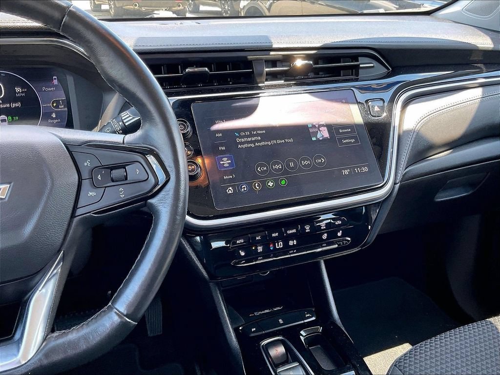 Used 2023 Chevrolet Bolt EUV LT w/ Comfort Package FWD image 18