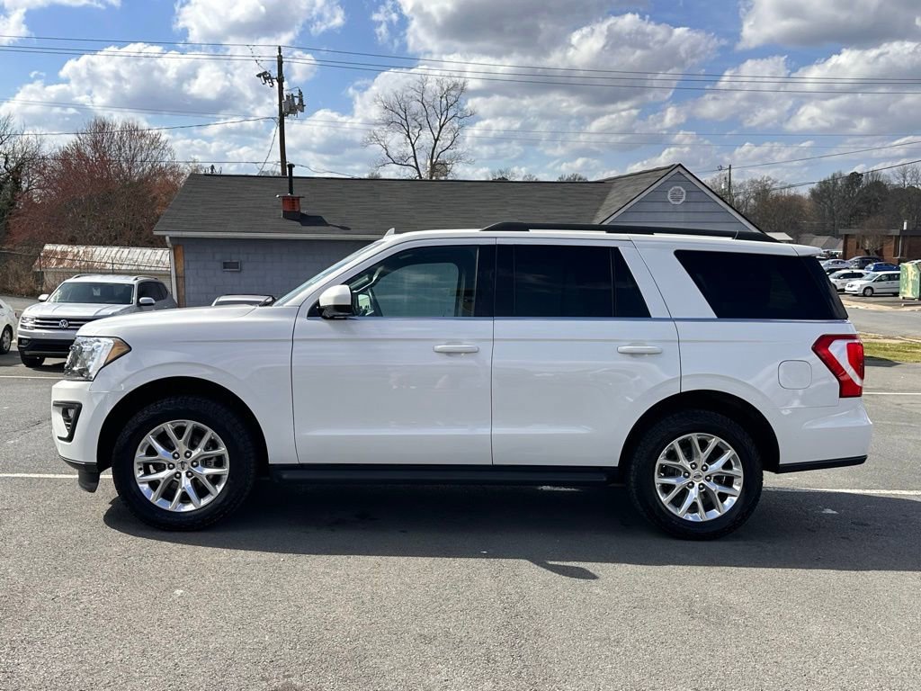 Used 2021 Ford Expedition XLT image 3