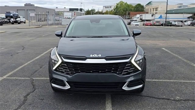 Used 2023 Kia Sportage LX image 4