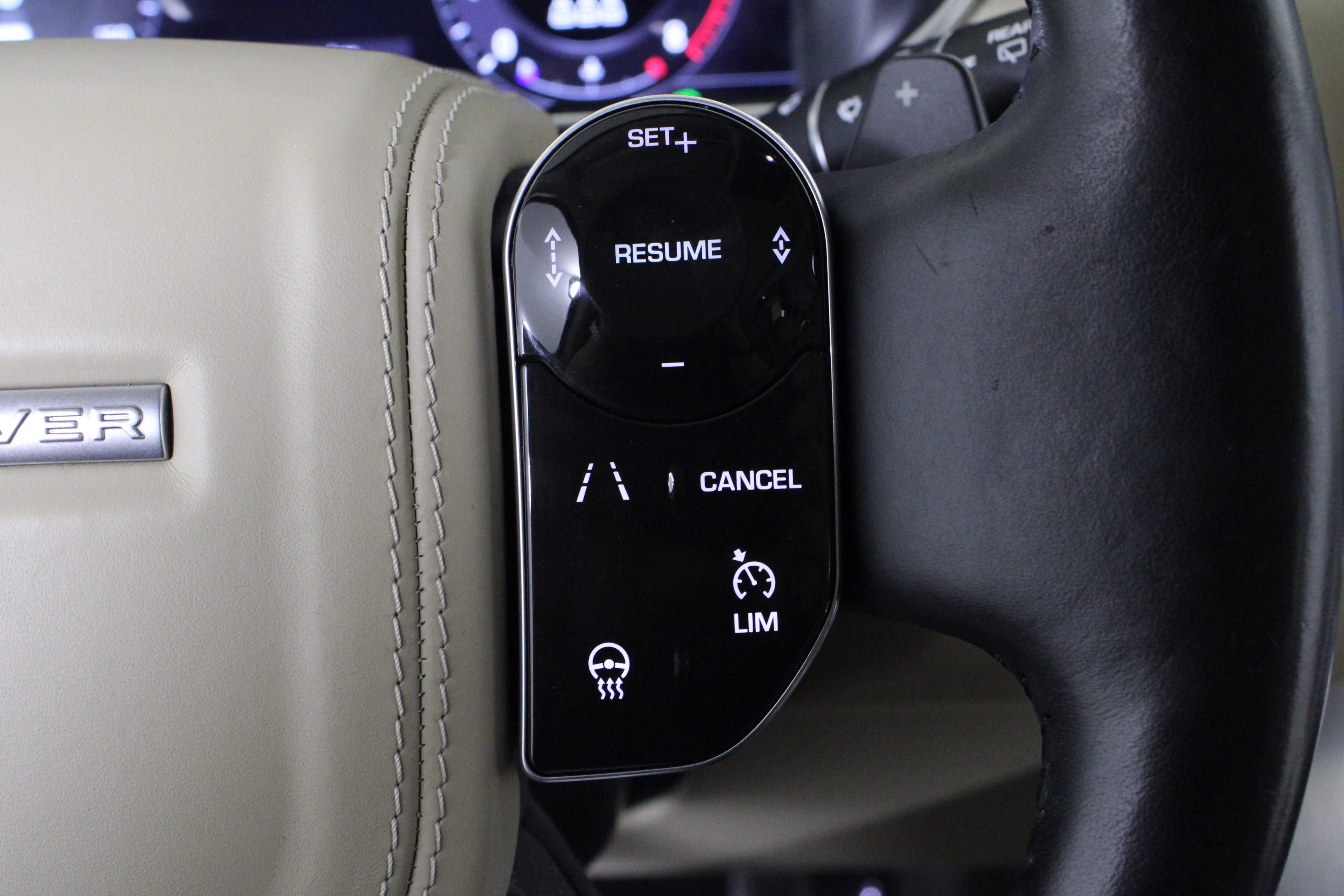 Used 2021 Land Rover Range Rover Westminster Edition image 24