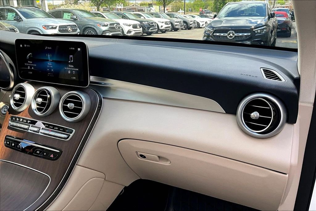 Certified 2022 Mercedes-Benz GLC 300 4MATIC image 16
