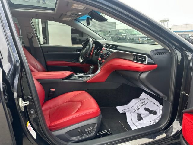 Used 2018 Toyota Camry XSE w/ Driver Assist Package FWD image 8