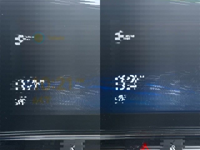 Used 2021 Hyundai Elantra Limited image 18