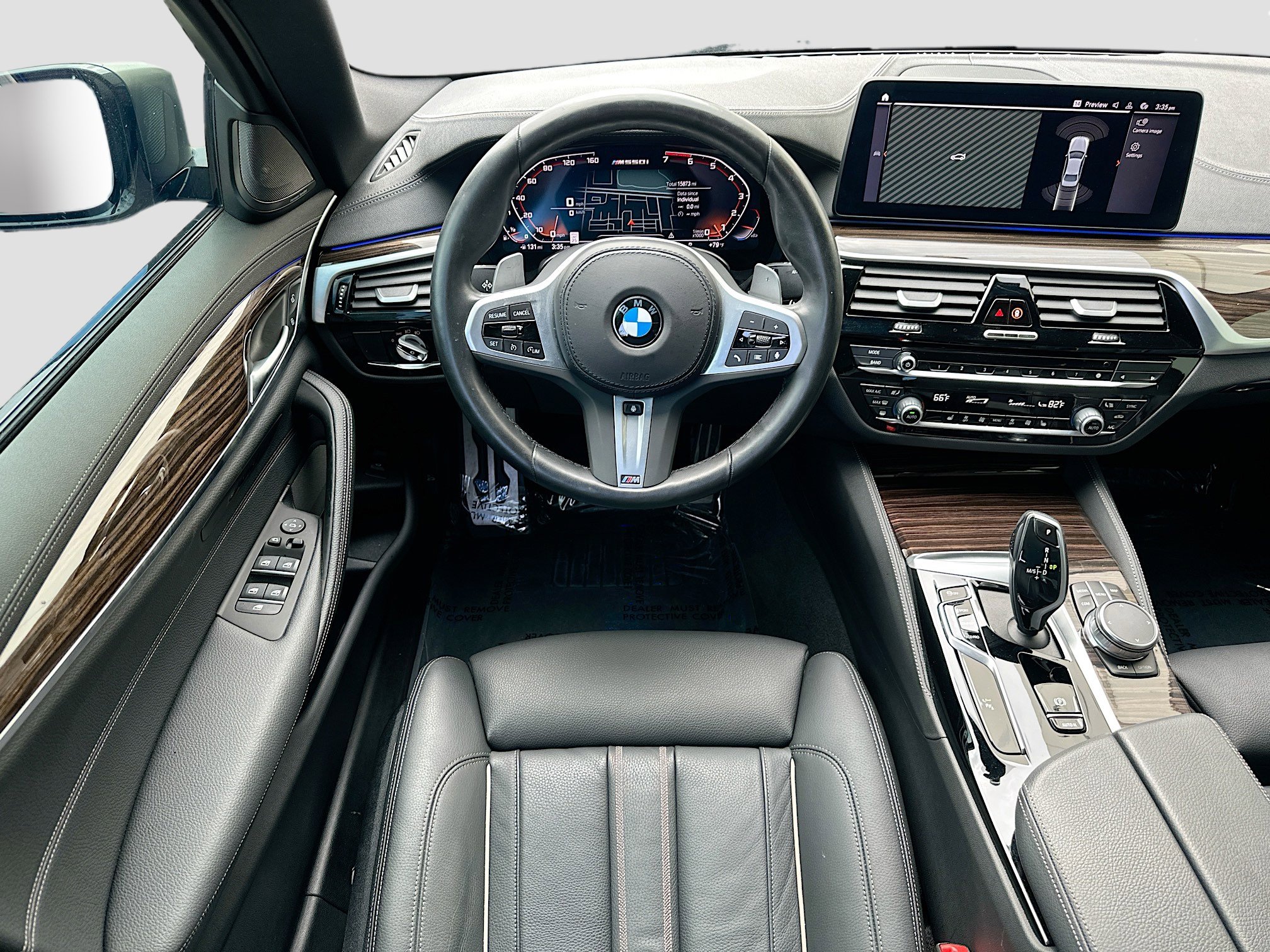 Used 2023 BMW M550i xDrive image 18