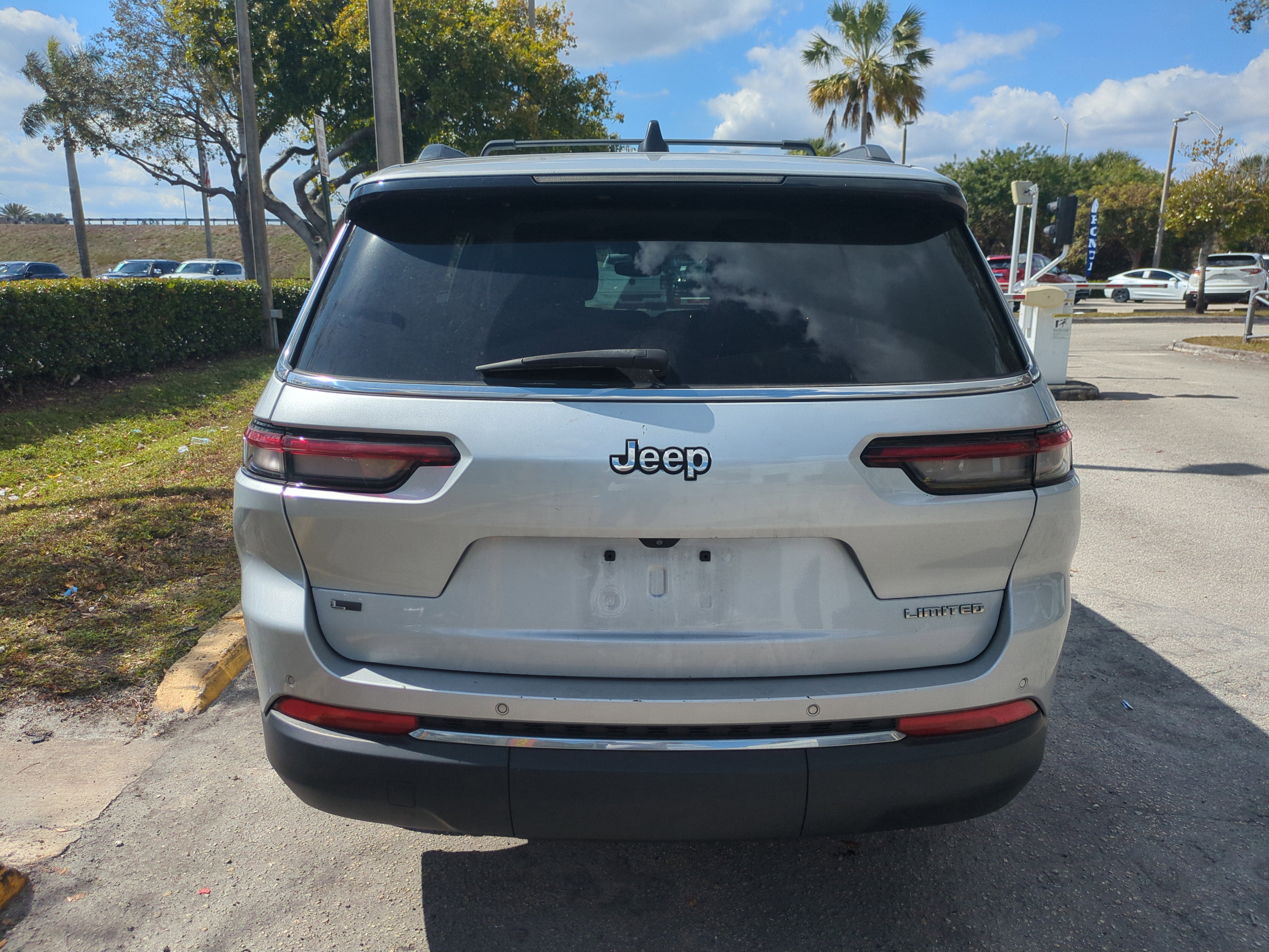 Certified 2021 Jeep Grand Cherokee L Limited image 6