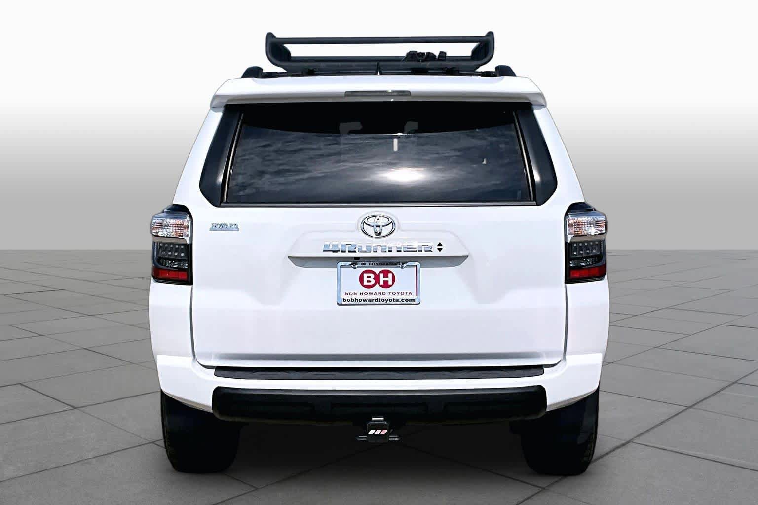 Used 2024 Toyota 4Runner SR5 Premium w/ Moonroof Package AWD/4WD image 5