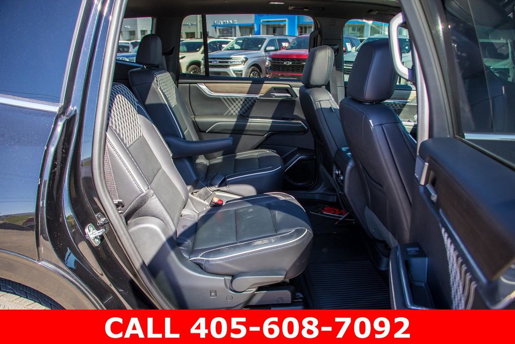 Used 2024 GMC Acadia Denali w/ Super Cruise Package image 18