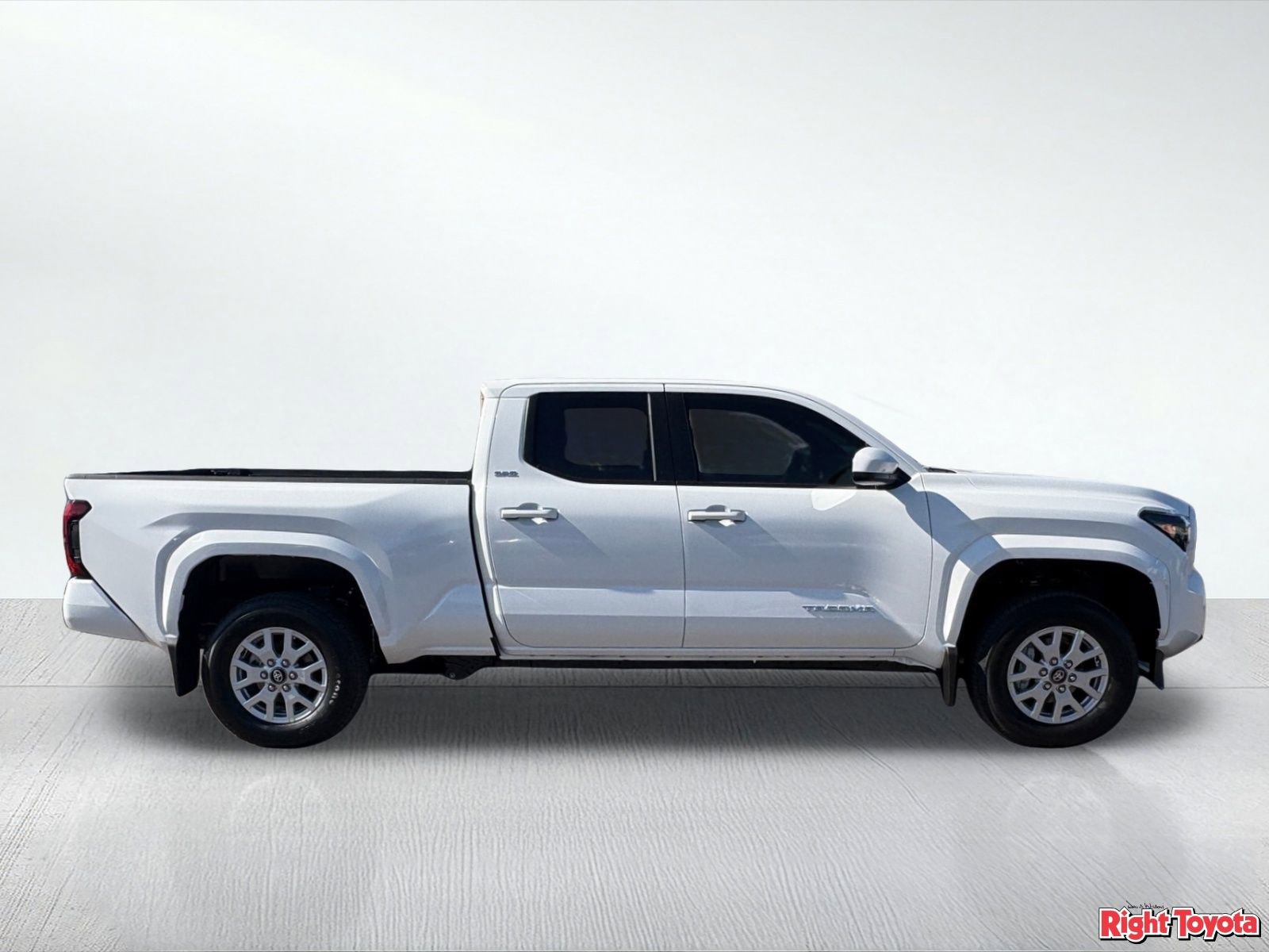 New 2026 Toyota Tacoma SR5 AWD/4WD image 8