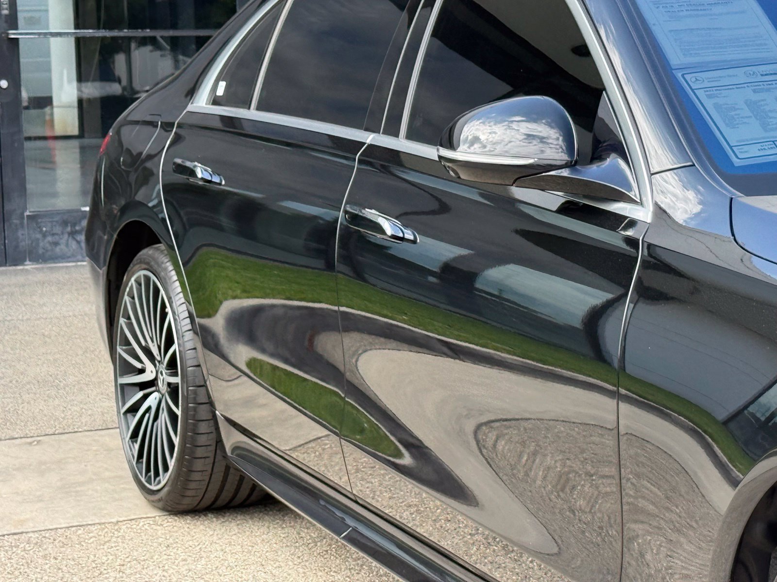 Used 2022 Mercedes-Benz S 580 4MATIC Sedan image 9