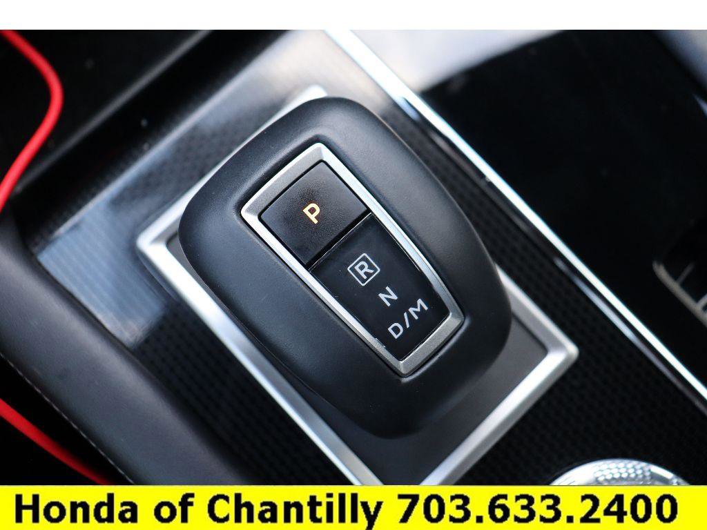 Used 2024 Mitsubishi Outlander SE Black Edition image 13