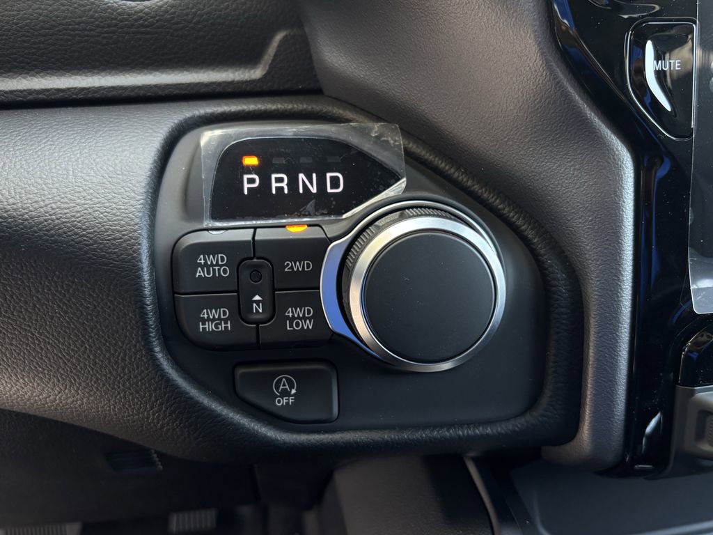 New 2026 RAM 1500 Lone Star AWD/4WD image 22