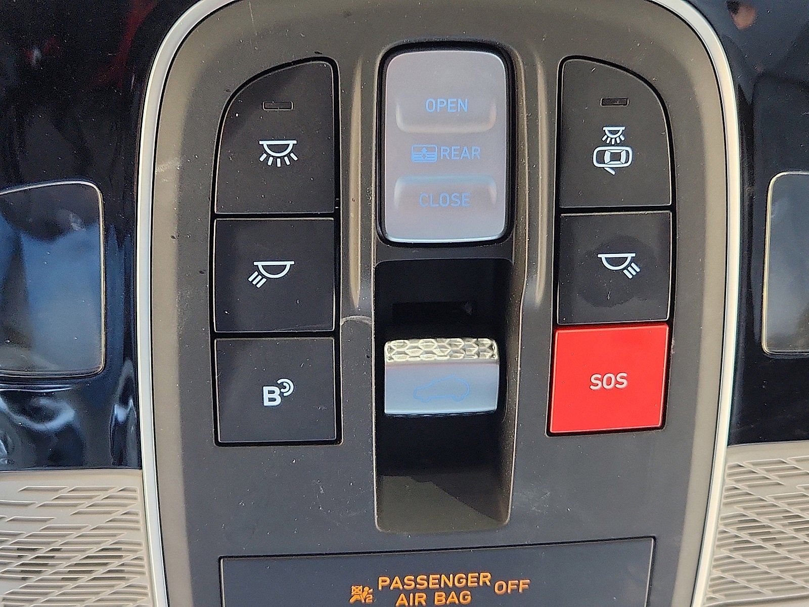 Used 2024 Hyundai Palisade Limited image 21