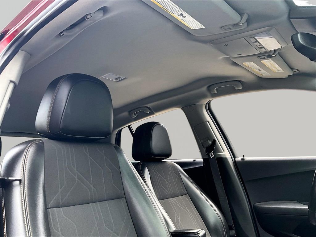 Used 2019 Chevrolet Trax LT w/ LT Convenience Package image 20