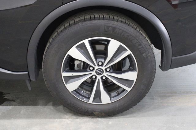 Used 2023 Nissan Murano SV FWD image 39
