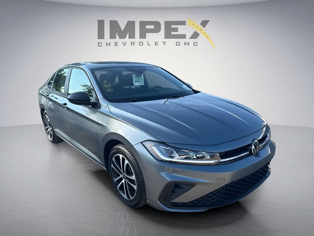 Used 2025 Volkswagen Jetta Sport FWD image 7