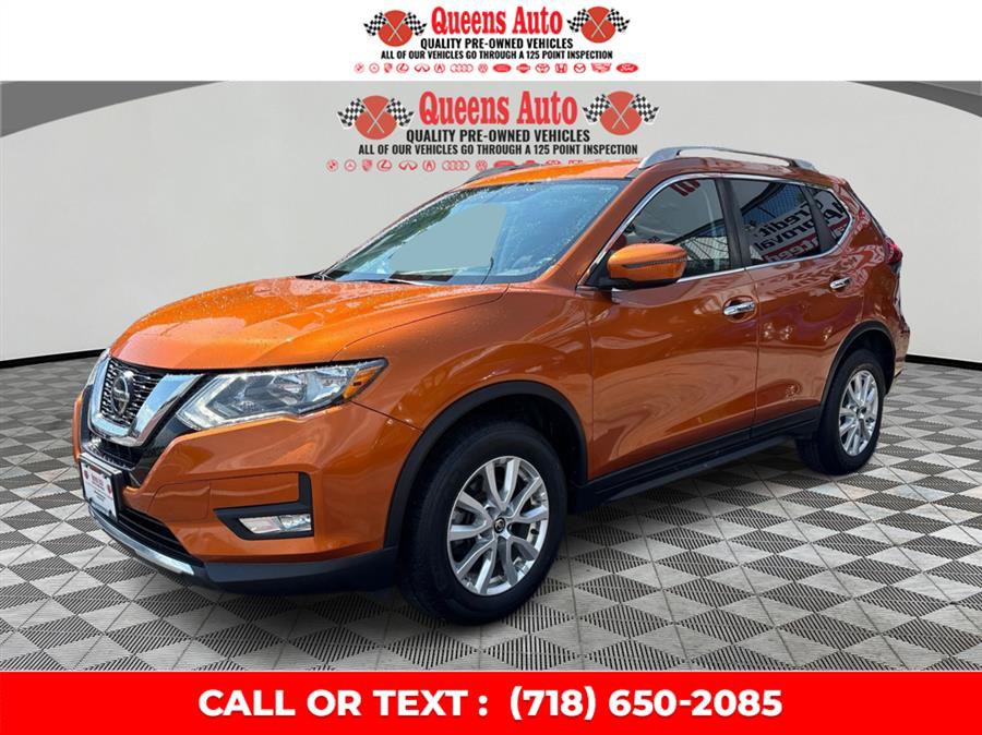 Used 2018 Nissan Rogue SV AWD/4WD image 2