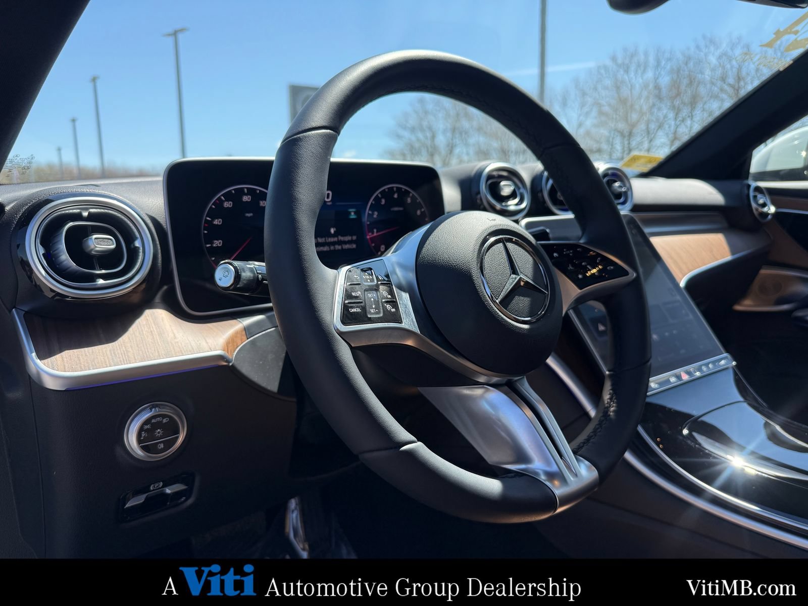 Certified 2024 Mercedes-Benz CLE 300 4MATIC Coupe image 17