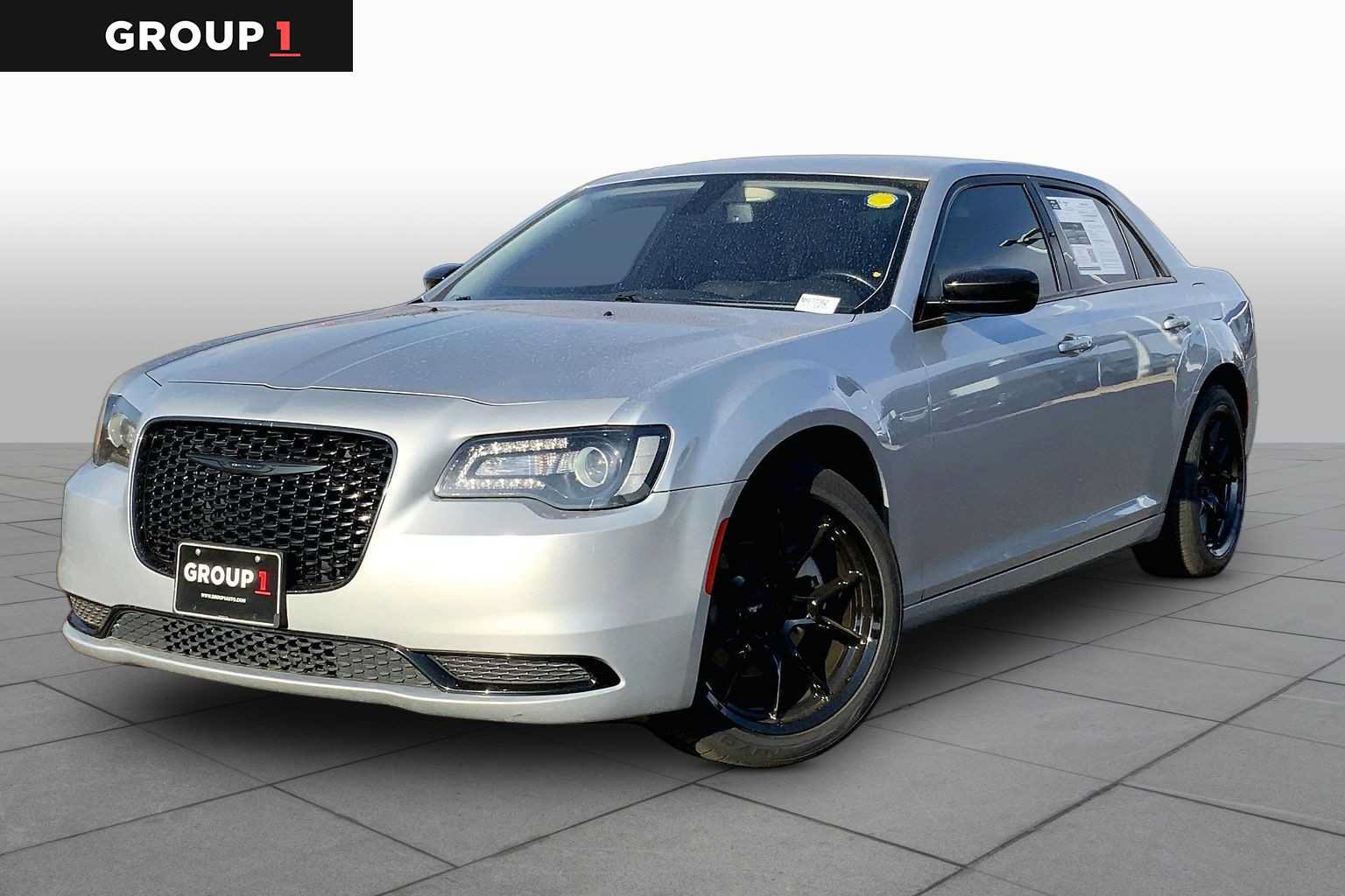 Used 2022 Chrysler 300 Touring w/ Sport Appearance Package