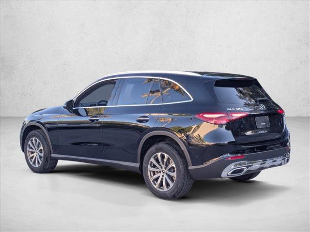 Used 2026 Mercedes-Benz GLC 300 image 8