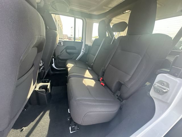 Used 2023 Jeep Wrangler Unlimited Sport AWD/4WD image 23