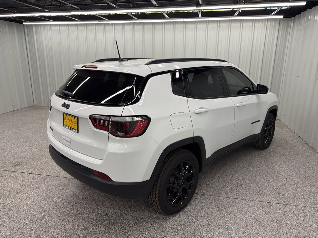New 2026 Jeep Compass Latitude image 6