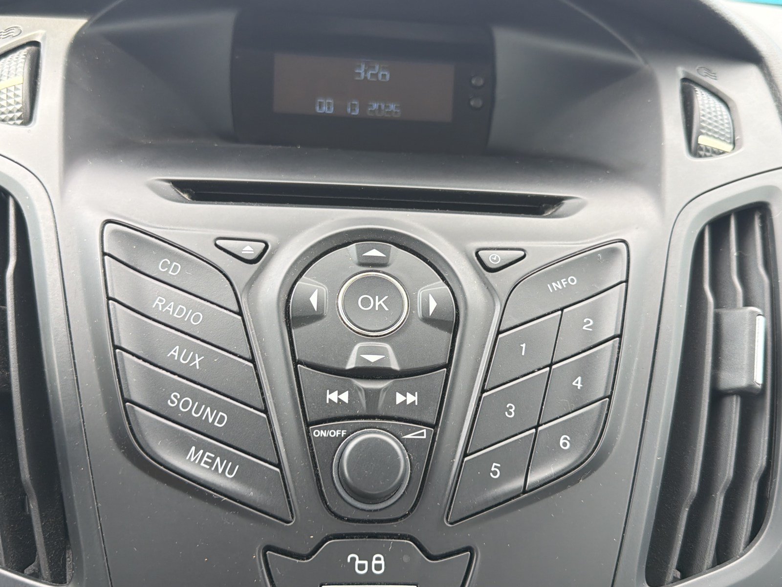 Used 2012 Ford Focus S FWD image 21