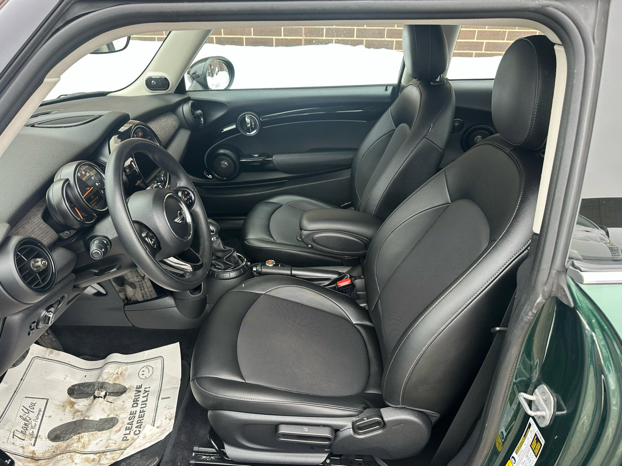 Used 2015 MINI Cooper 2-Door Hardtop image 5