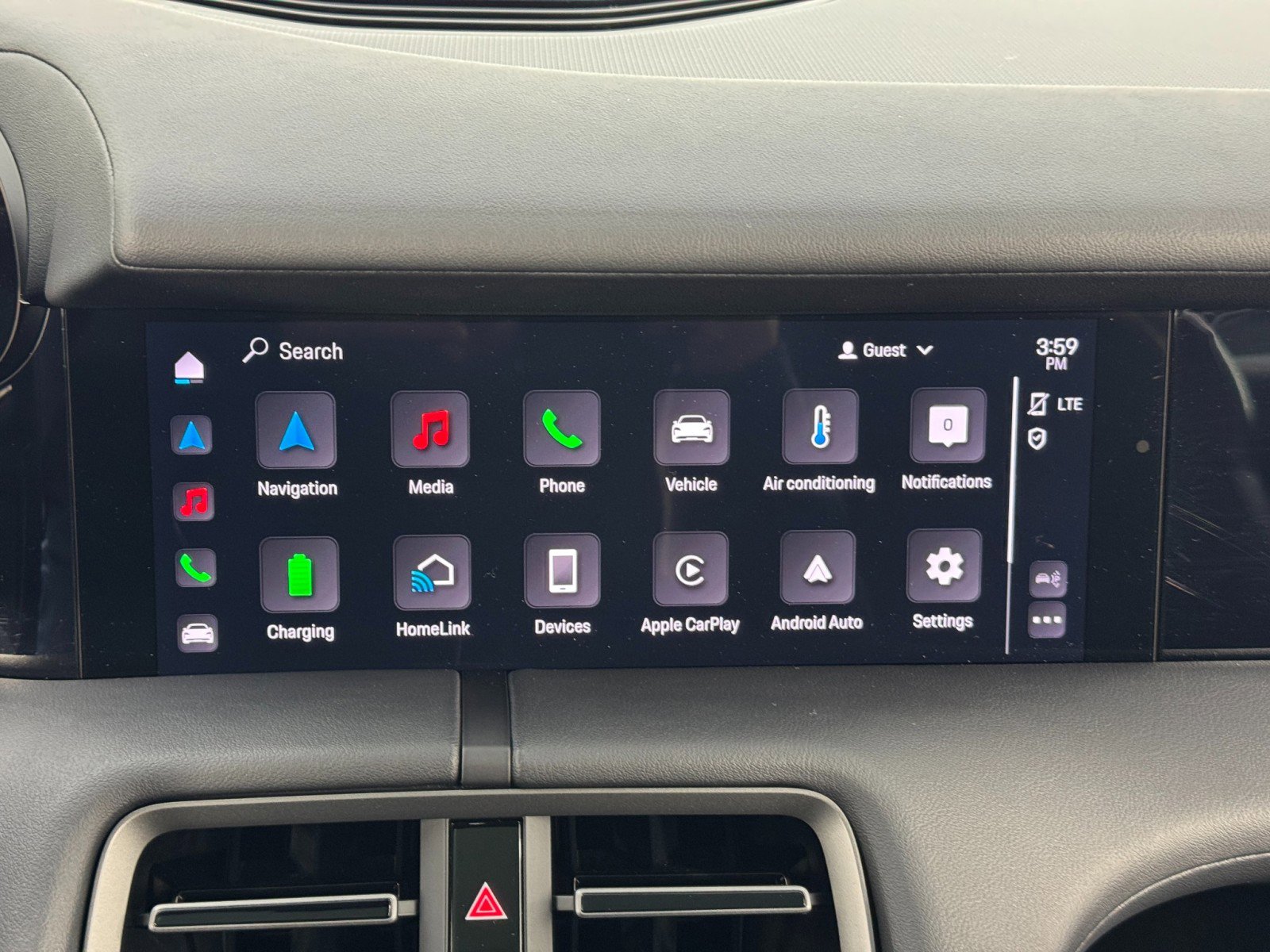 Used 2021 Porsche Taycan 4 Cross Turismo w/ Premium Package AWD/4WD image 26