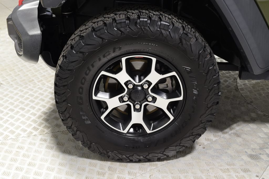 Used 2021 Jeep Wrangler Unlimited Rubicon AWD/4WD image 35