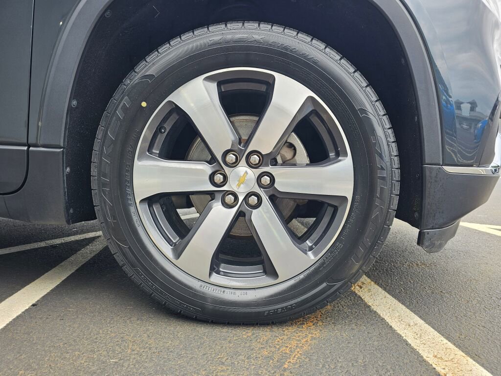Used 2018 Chevrolet Traverse LT AWD/4WD image 9