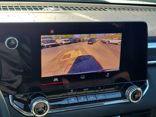 Used 2024 GMC Canyon Elevation RWD image 23