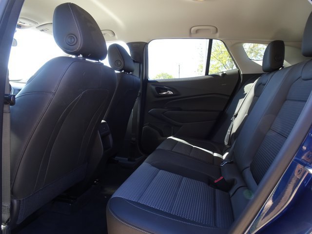 Used 2024 Chevrolet Trax LT w/ Driver Confidence Package FWD image 15